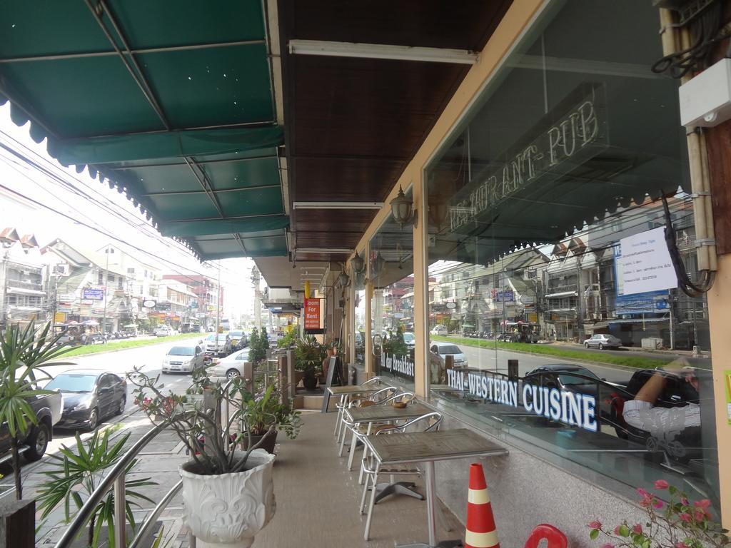Sleep Tight Hotel Jomtien Beach Extérieur photo