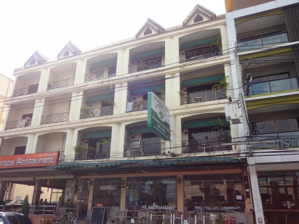 Sleep Tight Hotel Jomtien Beach Extérieur photo