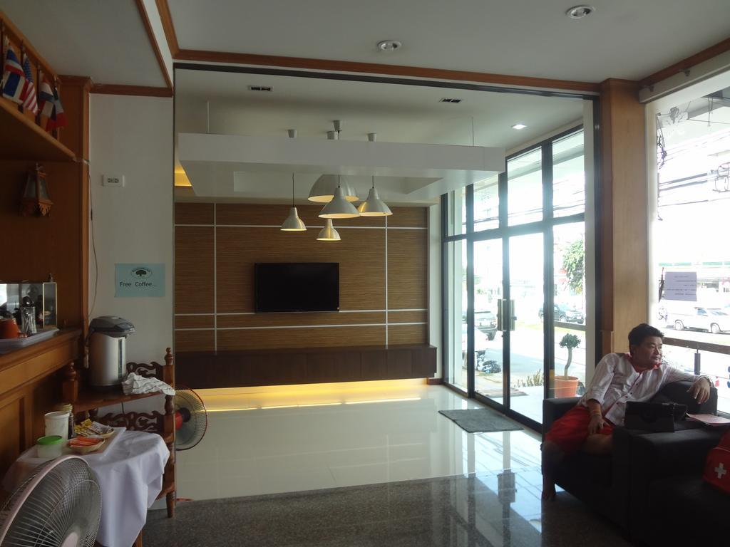 Sleep Tight Hotel Jomtien Beach Extérieur photo
