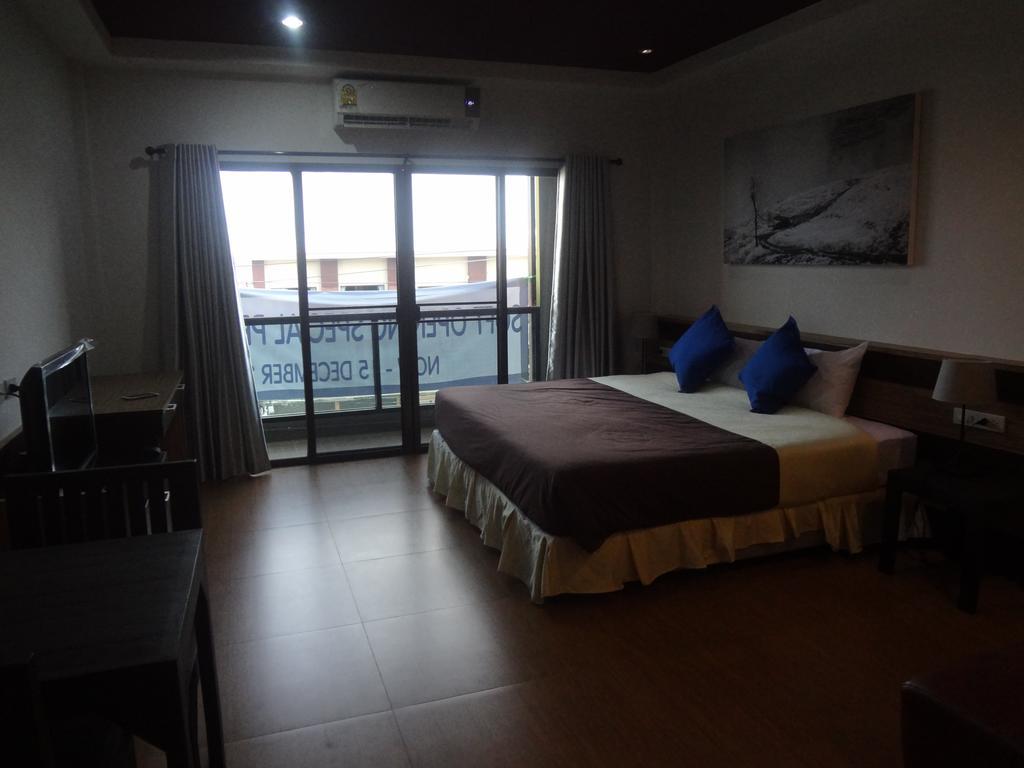 Sleep Tight Hotel Jomtien Beach Extérieur photo