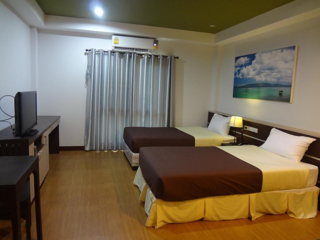 Sleep Tight Hotel Jomtien Beach Extérieur photo