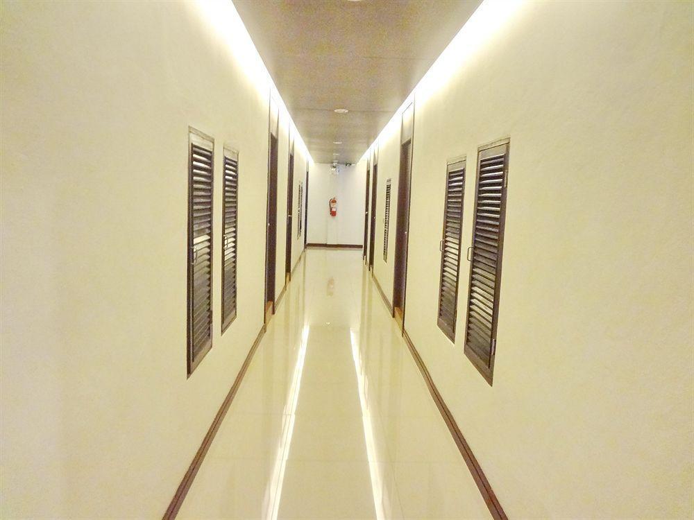 Sleep Tight Hotel Jomtien Beach Extérieur photo