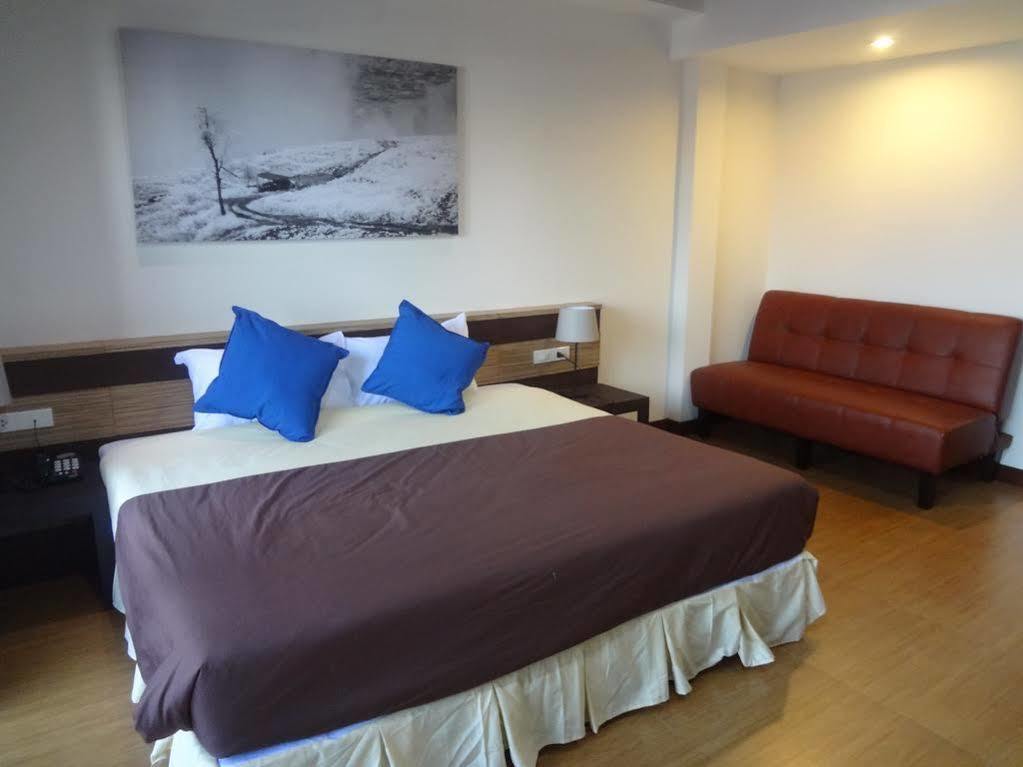 Sleep Tight Hotel Jomtien Beach Extérieur photo
